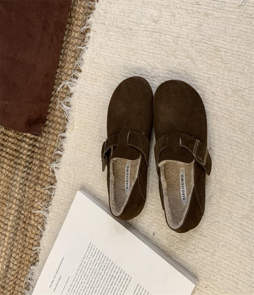 Retro Doudou Shoes Women's Velvet 2025 Autumn and Winter New Simple Soft Sole Round Head Flat Bottom Casual One-pedal Women's Single Shoes