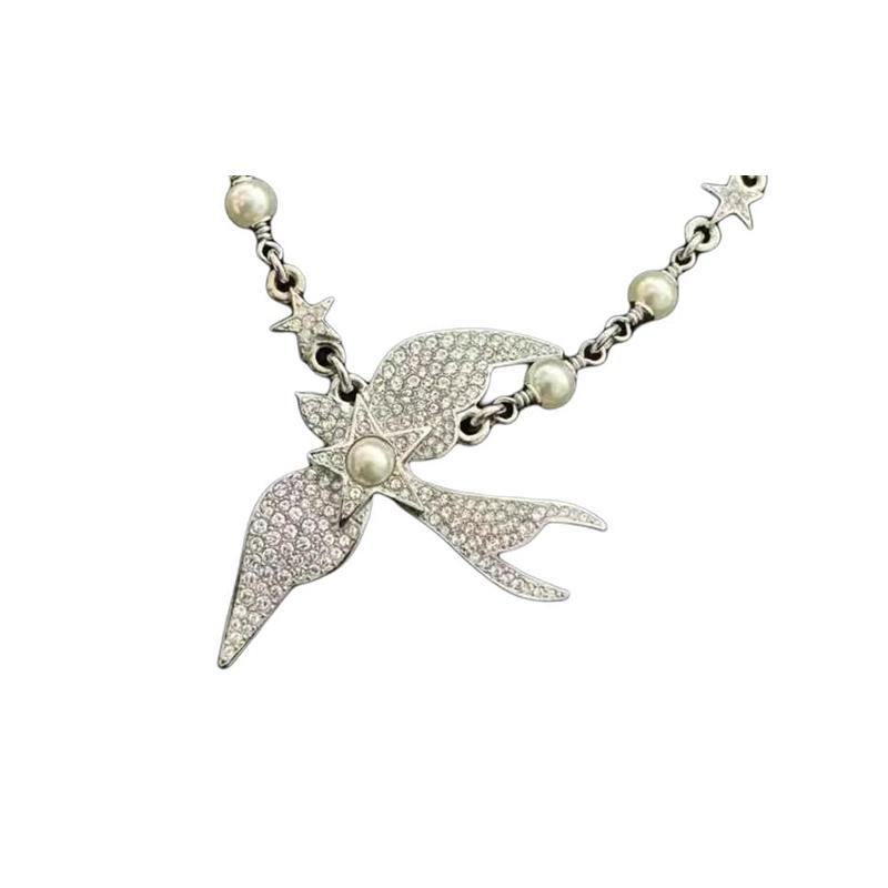 

Chanel 25S Spring Summer Crystal Swallow Pendant Necklace With Imitation Pearls Women necklace Silver ABF741-B20575-U0940 Box+Padding Board