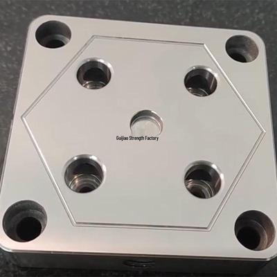 Präzisions-CNC-Maschine für Innen- und Außenschleifen, Läppen und kundenspezifische Formenbauteile