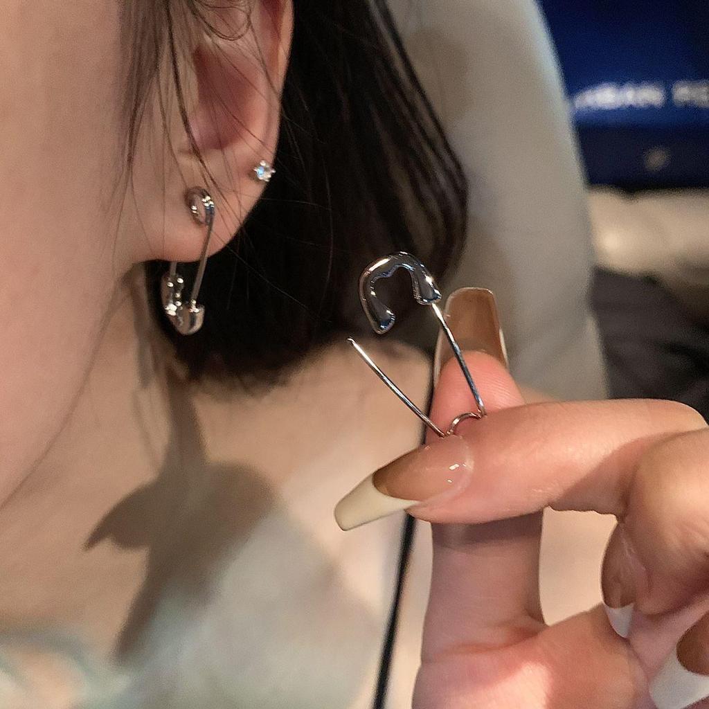 Sehr empfehlenswert: Atemberaubende Nischendesign Damenbrosche Ohrstecker - High-End 2023 Edition