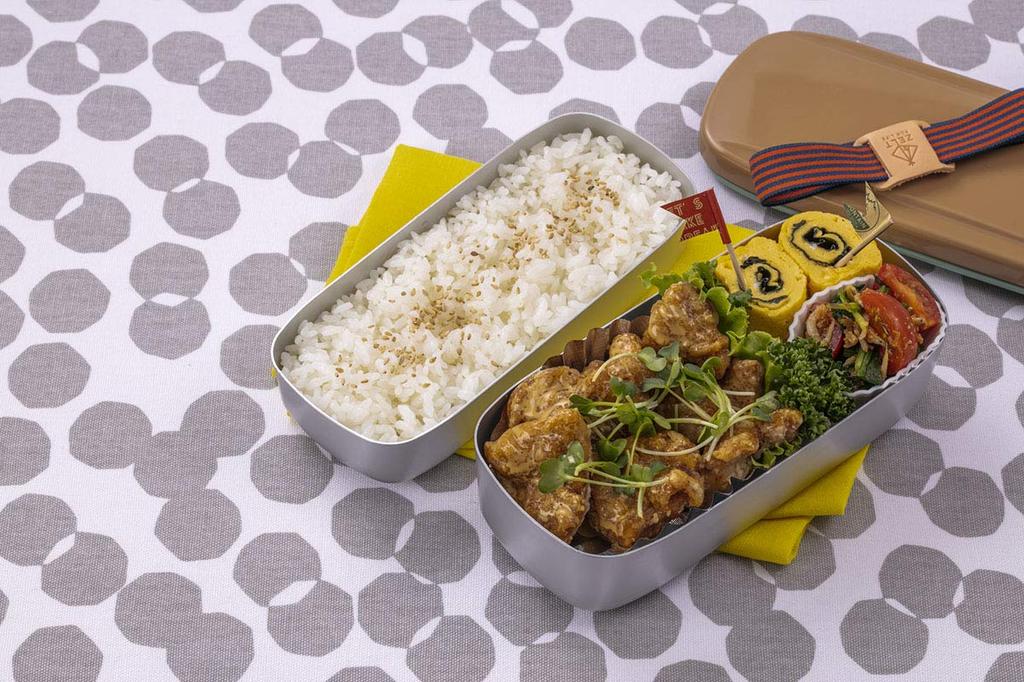 10 Minutes in the Easy Lunch Box for Junior and Senior High School Students 320 Morning!