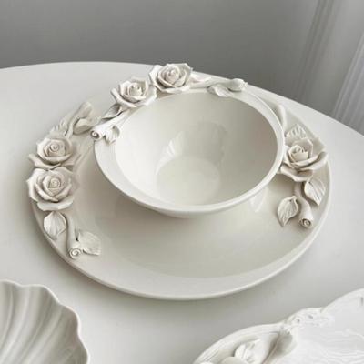 Creative Relief Exquisite Ceramic Plate Afternoon Tea Dessert Fruits High Footed Plate French Style Party Unique Dining Plates
