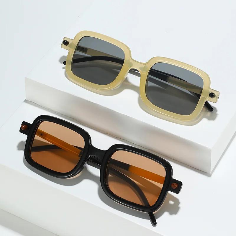 SHAUNA Fashion Square Sunglasses Women Shades UV400 Vintage Rivets Men Punk Clear Gradient Sun Glasses