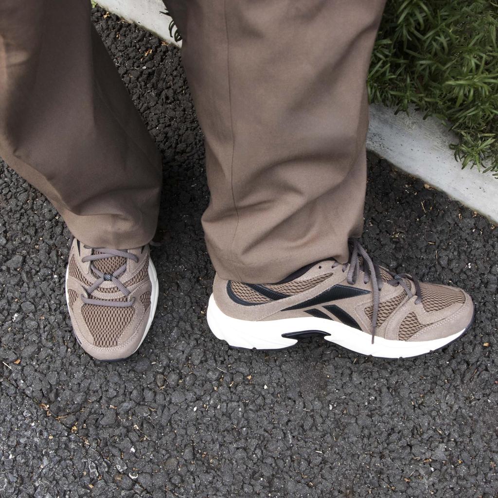 Premier Road Plus VI [Reebok]