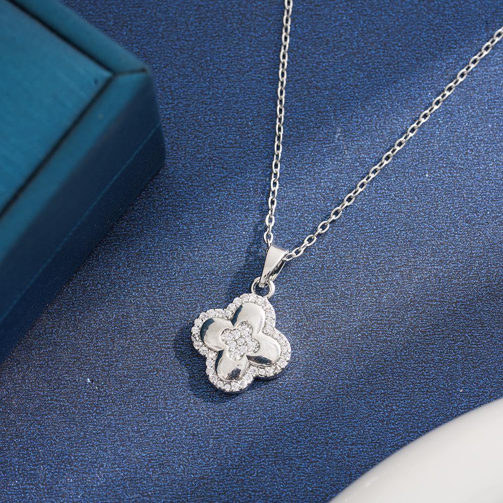 Trendy Fresh Style Zircon Four-Leaf Clover Pearl Titanium Necklace for Women - Versatile Light Luxury Clavicle Chain