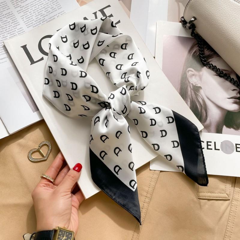Elegant Silk-Like Square Scarf Women Korean Style Print Neck Lightweight 70x70cm Nylon Fashion Accessory