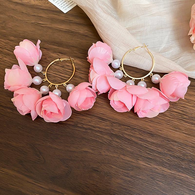 Fabric Flower Bloom Hoop Earrings for Women Super Fairy Round Imitation Pearl Earring Light Luxury Sweet Holiday Ear Buckles D