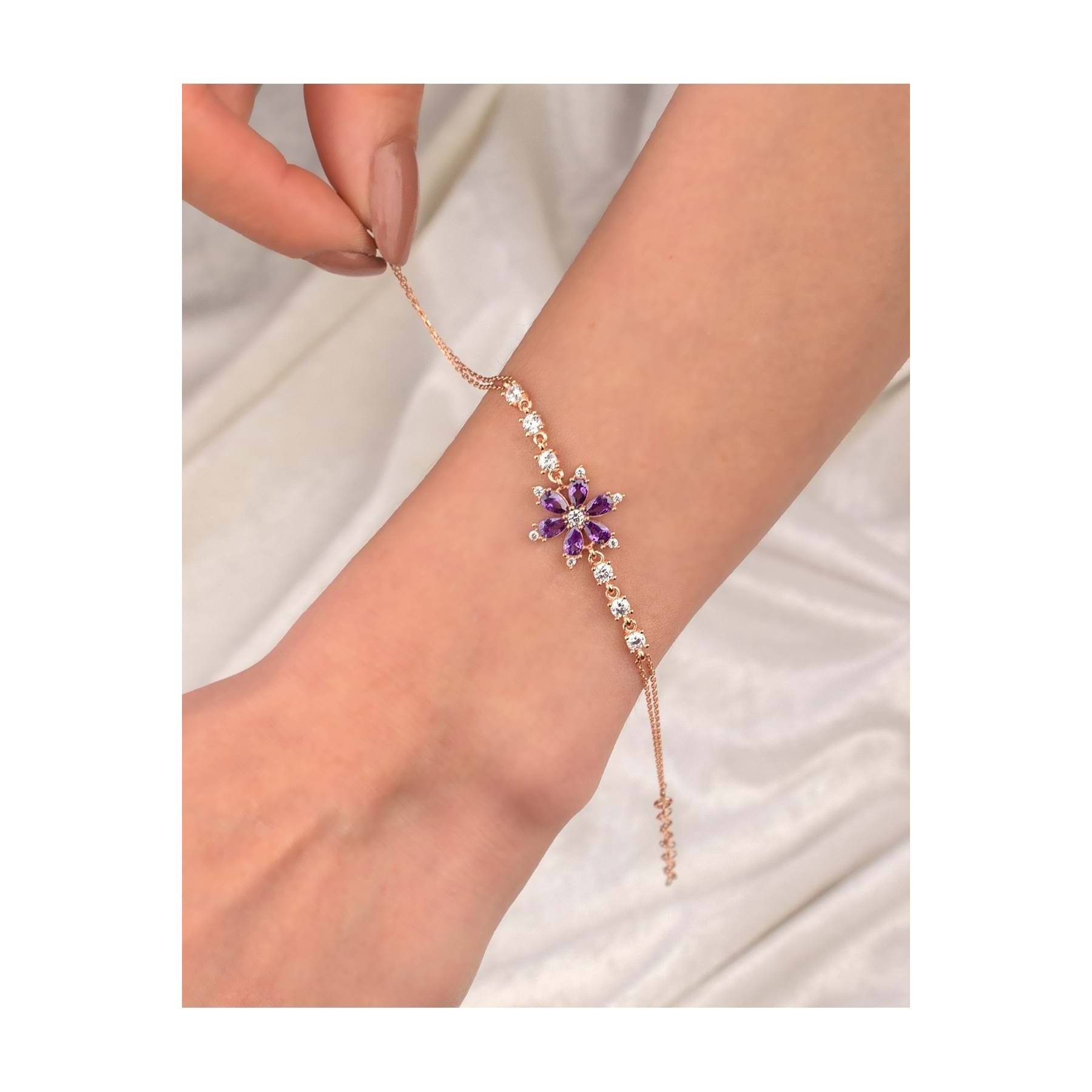 

925 Sterling Silver Daffodil Bracelet - Purple