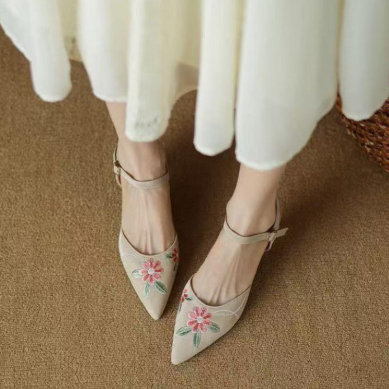 Baotou high-heeled sandals women's summer new models with skirt cheongsam embroidered stiletto empty sandals