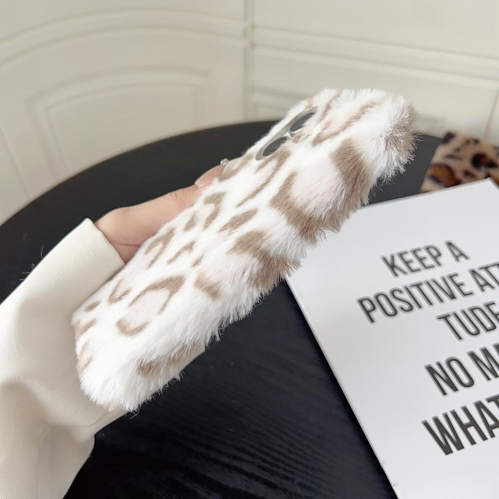 For iPhone 17 Case Leopard Pattern Fluffy Plush TPU Phone Cover