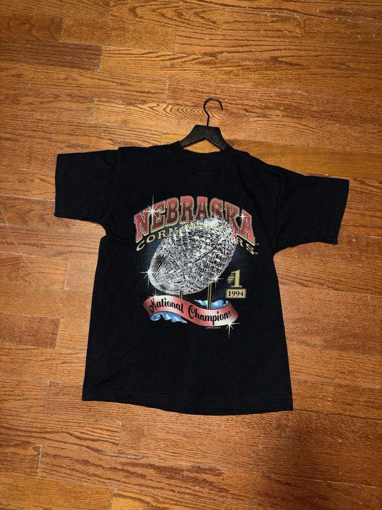 Vintage 1994 Nebraska Cornhuskers National Champions T Shirt Mens M Black NCAA Unisex T-Shirt