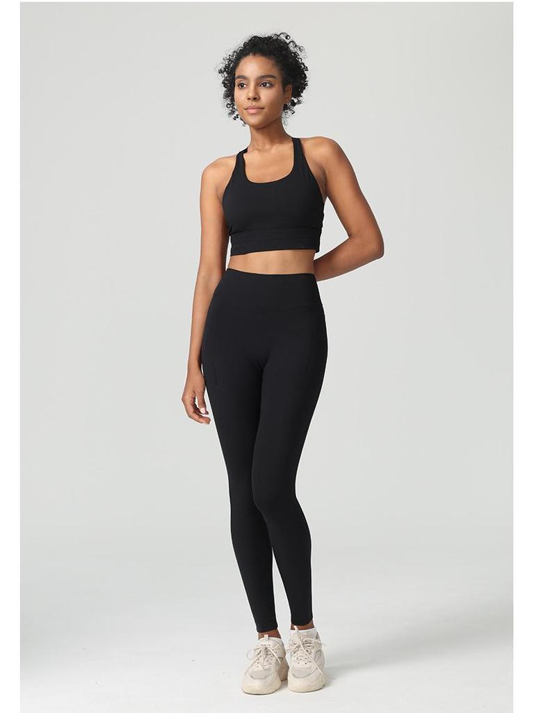 2025 High Support Lycra Sports Bra with Removable Pads and Cross Back Design for Yoga Fitness