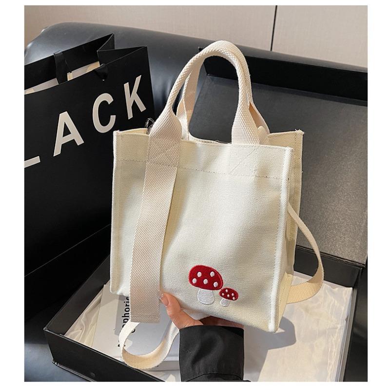 New Canvas Handbag Small Square Bag, Fashionable Casual Cute Lunch Bag, Handbag, Simple and Compact Shoulder Bag for Going Out