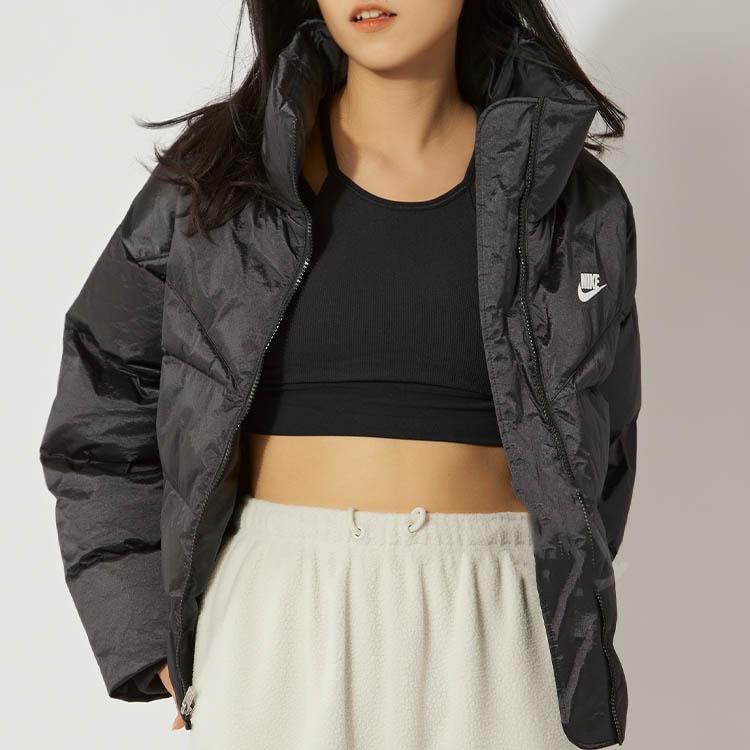 Nike Sportovní oblečení Therma-Fit City Series Jednobarevné s potiskem loga Zapínací na zip Stojáček Bavlněná bunda Dámské bundy Černá DQ6889-010