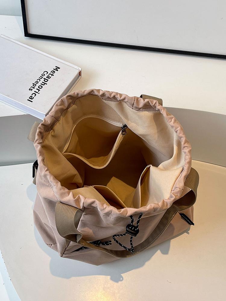 Tragetasche: Damen 2025 Canvas-Rucksack mit großem Fassungsvermögen für vielseitiges Pendeln und Reisen