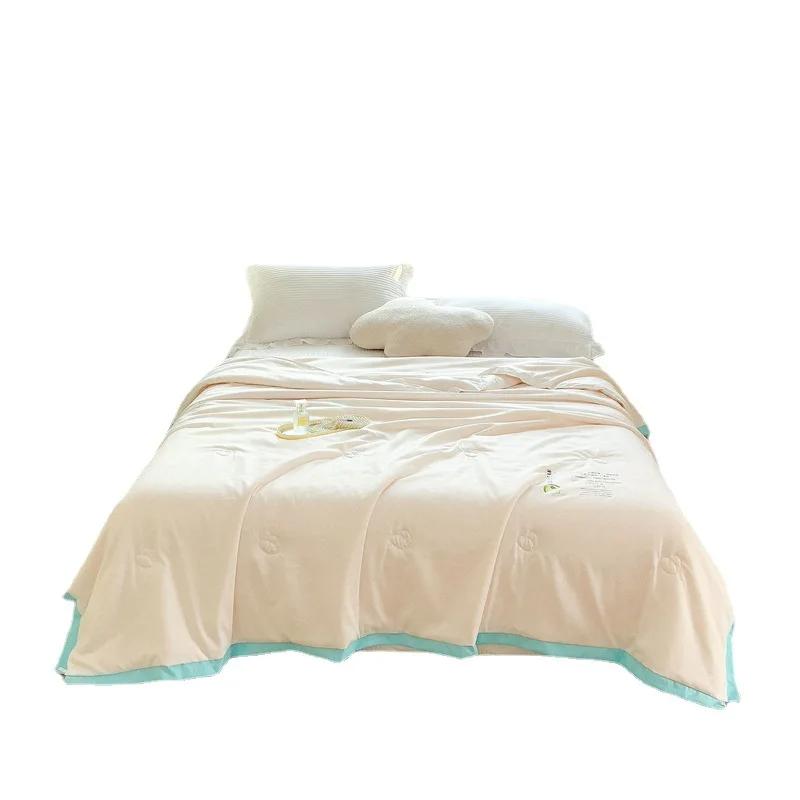 Nowa letnia kołdra z włókien sojowych klasy A, zmywalna, klimatyzacyjna