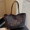 Autumn New Large-capacity Lazy Leopard Print Large Shoulder Bag Wind Relaxation Casual Fashion Bag Women