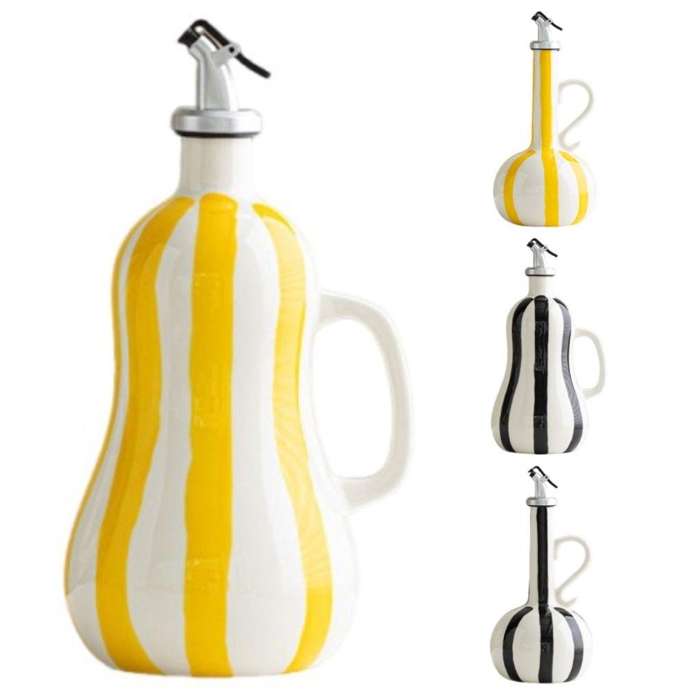 Leak-Proof Ceramic Oil Bottle Hand-drawn Stripes Vintage Soy Sauce and Vinegar Bottle with Handle Nordic Style