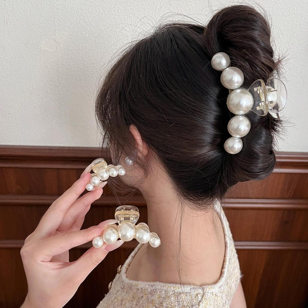 Elegant French Pearl Shark Hair Clip – Gentle Autumn & Winter Hair Accessory