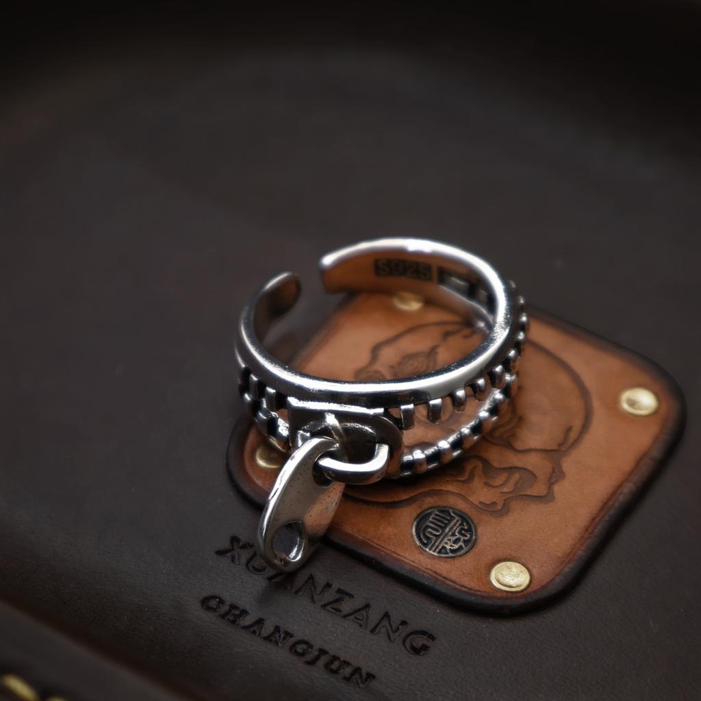 Retro “Zip Up” Zipper Adjustable Open Ring For Men Silver-plated Copper Gothic Punk Edgy Unisex Accessories Cool Gift