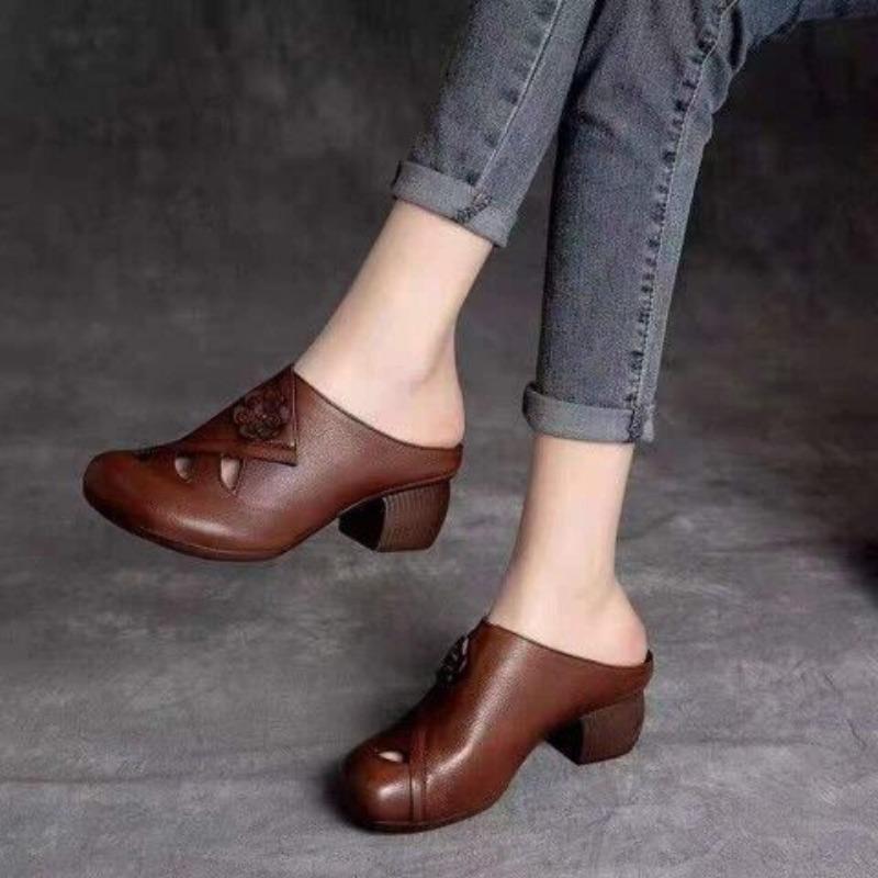 Fashion New Brown Black Retro Women Slippers Soft Shoes Close Toe High Heels Slides Black Mules Flip Flops for Summer Medium Heel Slides