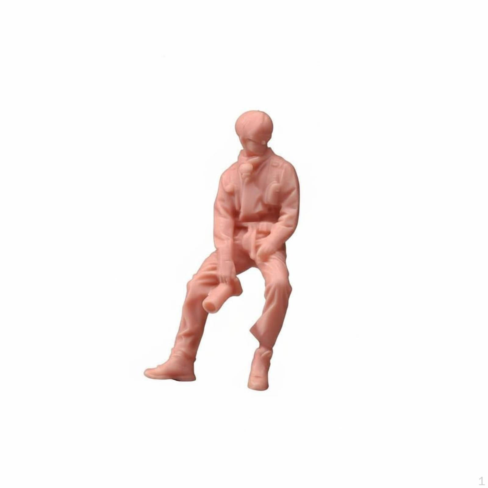 1/64 Scale Photographer Figure HandPainted Miniature with Camera Highly Detailed Unpainted