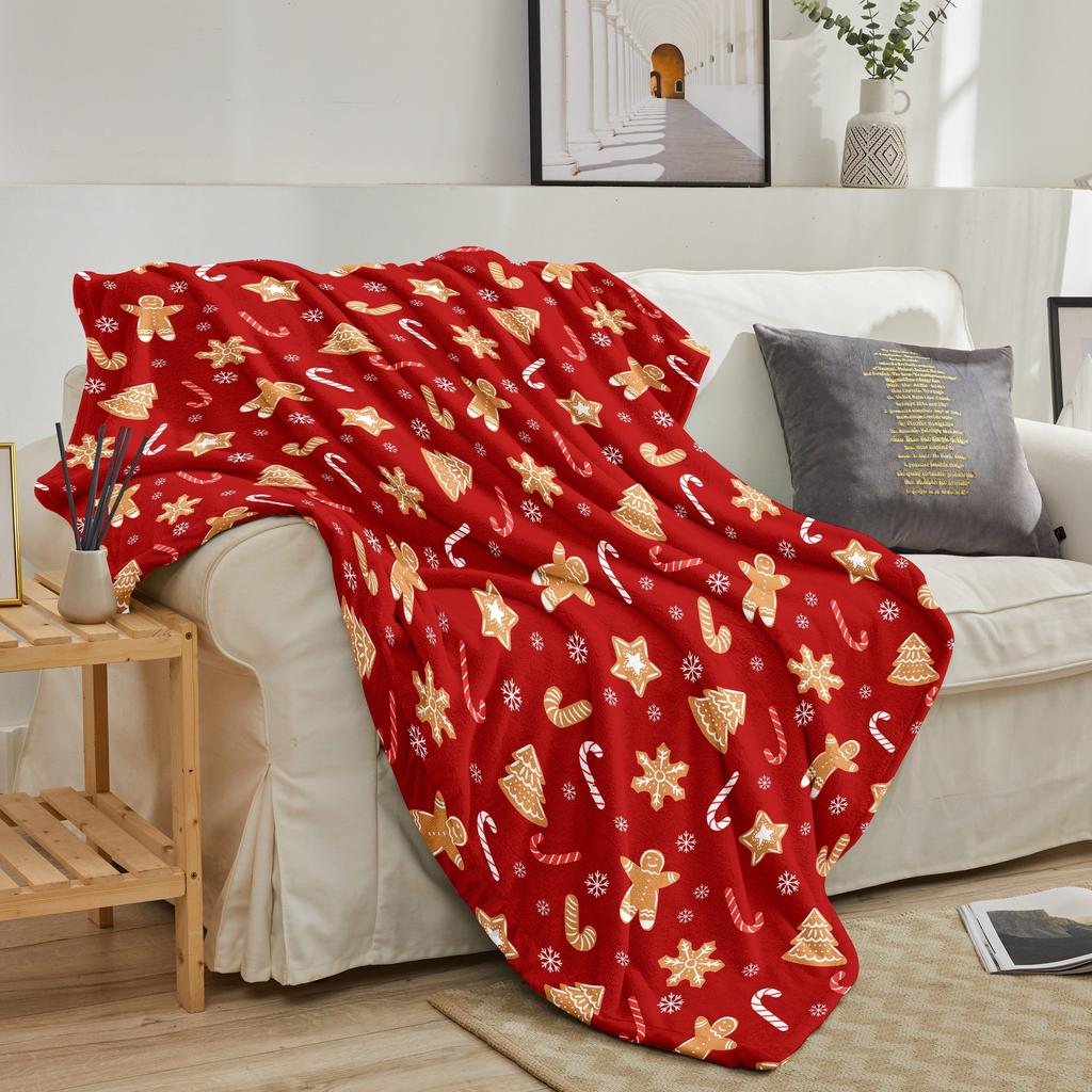 Gingerbread Tree Pattern Flannel Blanket Machine Washable Modern Red Blanket All Seasons Digital Printed Polyester Home Decor