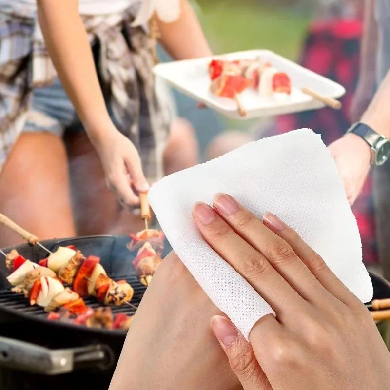 100/300/500PCS Compressed Towel Soft Disposable Coin Tissue Portable Mini Compressed Towel Absorbent Travel BBQ Outdoor Camping