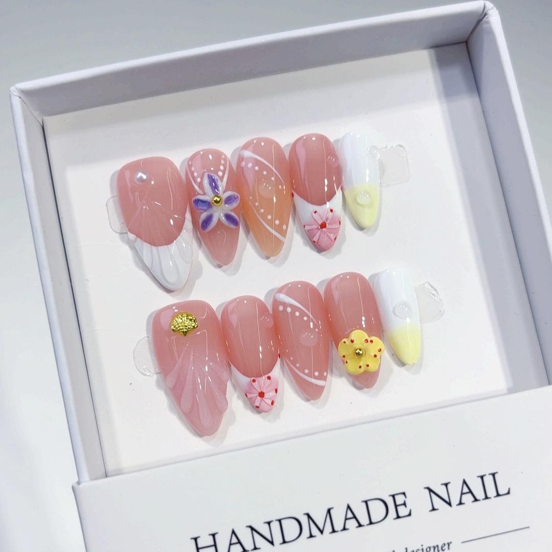 Hot Selling 3D Corrugated Almond Wearable Nail Stickers Polka Dot 3D Carved Wearable Nails Pure Handmade High-end Manicure Patch