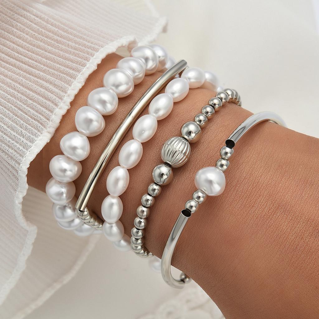 5Pcs/Set Exquisit Imitation Pearls Round CCB Bracelets for Women Ladies Bohemian Vacation Style Bracelets Sets Jewelry Gifts