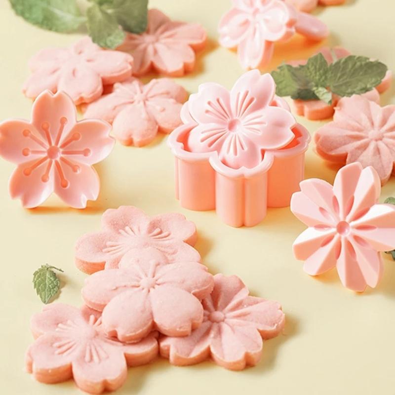 5pcs/set Sakura Cookie Mold Stamp Biscuit Cutter Cherry Blossom Flower DIY Floral Mooncake Mold Fondant Baking Tool