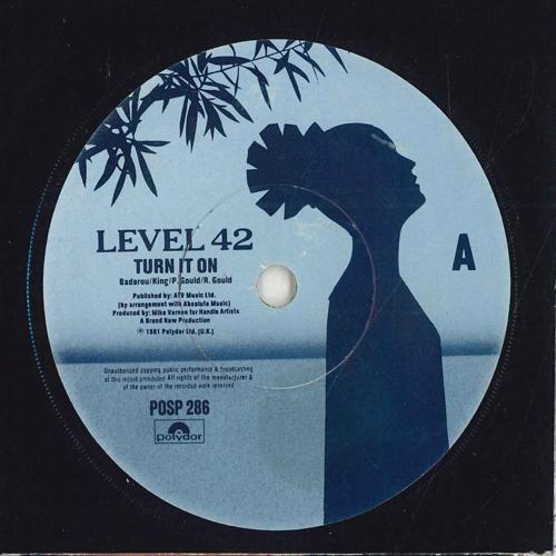 7inch Record LEVEL 42 - Turn It On POSP286 Polydor 1981 UK Soul/Funk Used