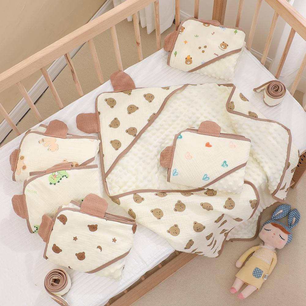 Newborn Lightweight Baby Blanket: Anti-Startle Bean Velvet Quilt for Spring & Autumn