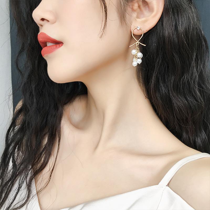 Silver Needle Pearl Earrings Women's Korean Long Temperament Fashion Hipster Earrings Atmospheric Celebrity Earrings