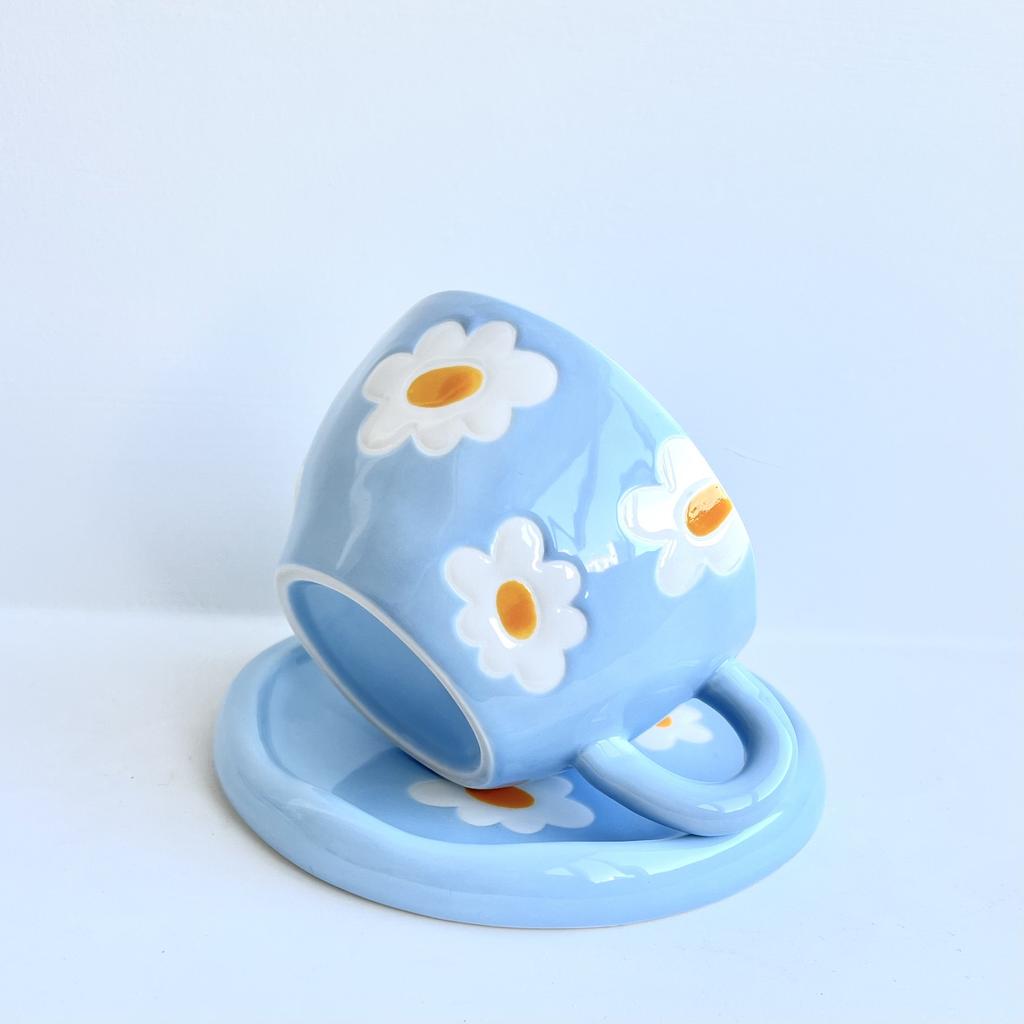 Super Cute Egg Flower Hand-painted Ceramic Coffee Cup and Saucer Set, High-value Latte Latte Flower Cup, Water Cup with Tray.