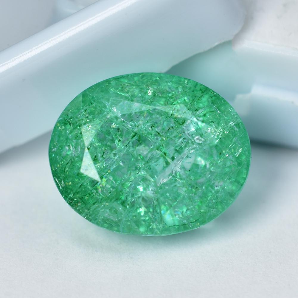 Natural Green Emerald Loose Gemstone 20.35 Ct Oval Cut for Jewelry Making and Gem Collections