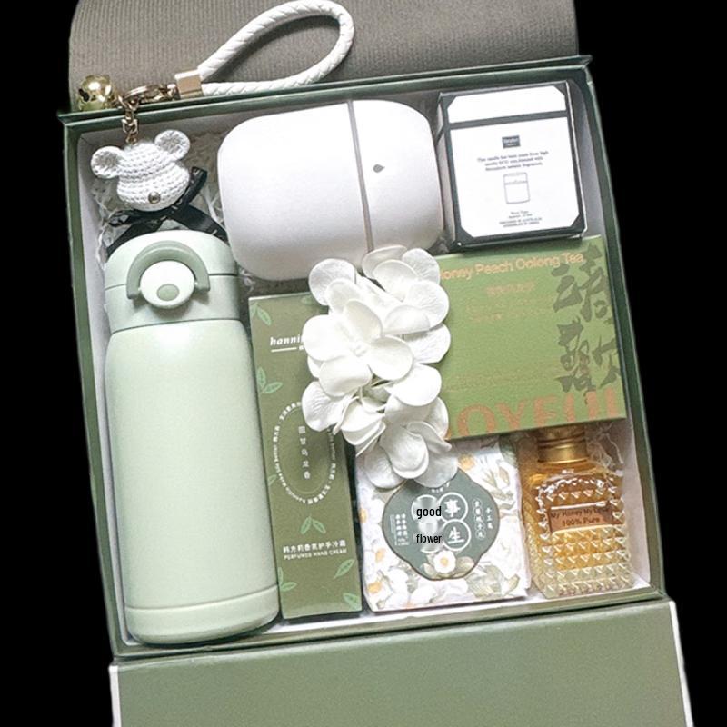 Yisanwei Employee & Company Event Gift Box Set