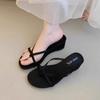 French Beautiful Wedge Sandals New Year's New Platform Sole Is Not Tiring and Flip-flops Are Worn by Women In Summer