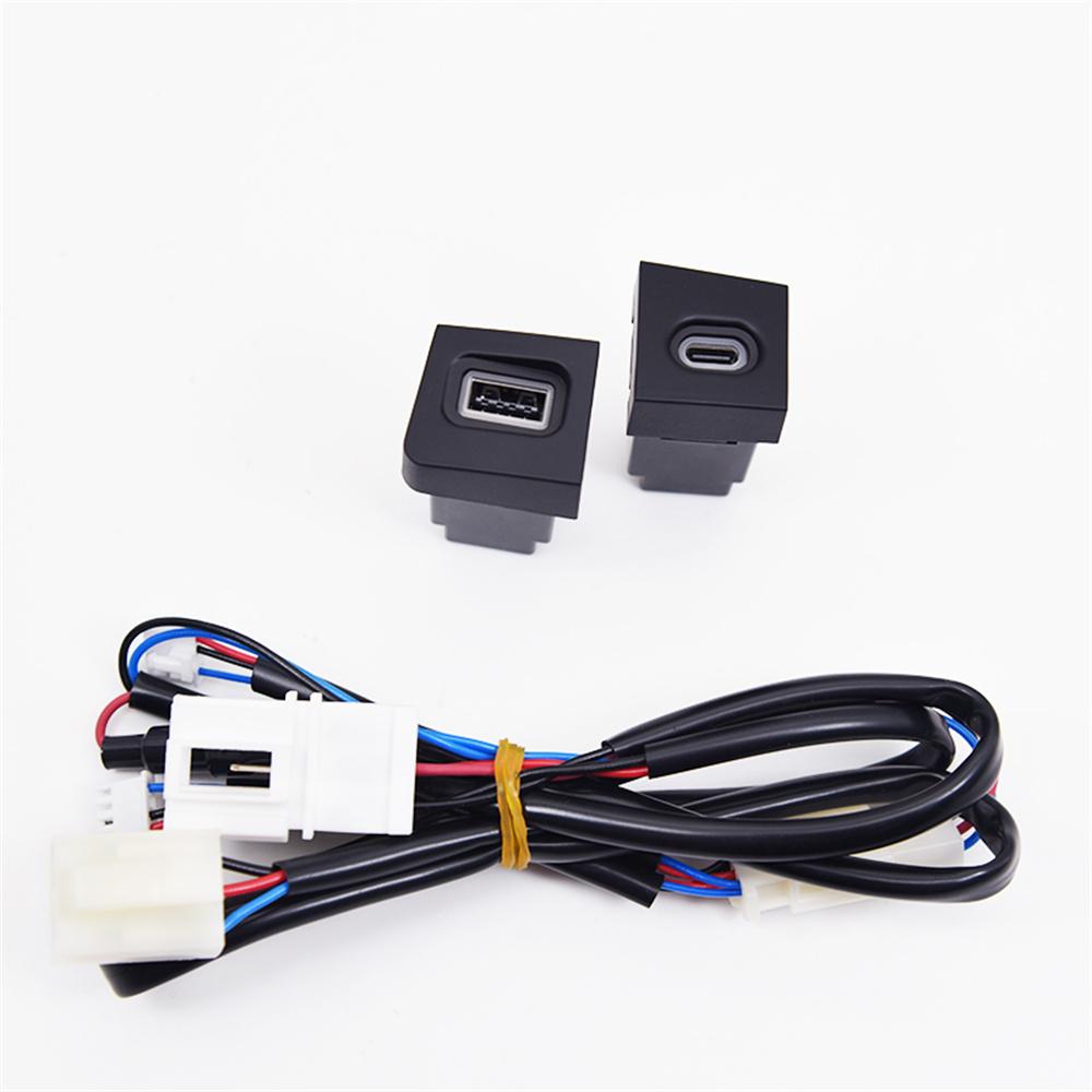 18W QC3.0 USB +TYPE-C Car Charger Socket Fast Charger Adapter For VW CC Magotan B6