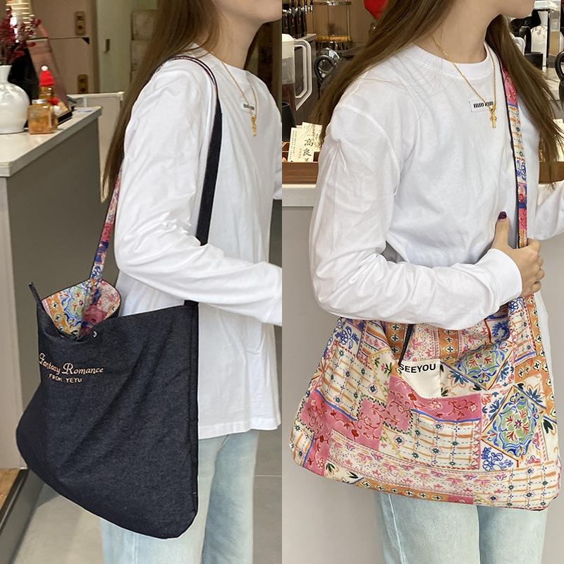 

Patchwork Vintage Women s Crossbody Bags Large Capacity Flower Ladies Shoulder Bag Double-sided Denim Female Travel Tote Handbag