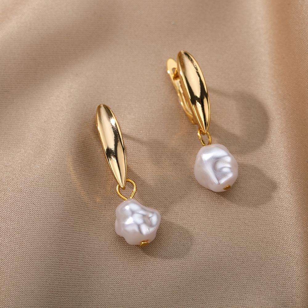 Vintage Baroque Imitation Pearl Dangle Earrings For Women Stainless Steel Ear Clip Circle Earrings Female Jewelry Party Gift