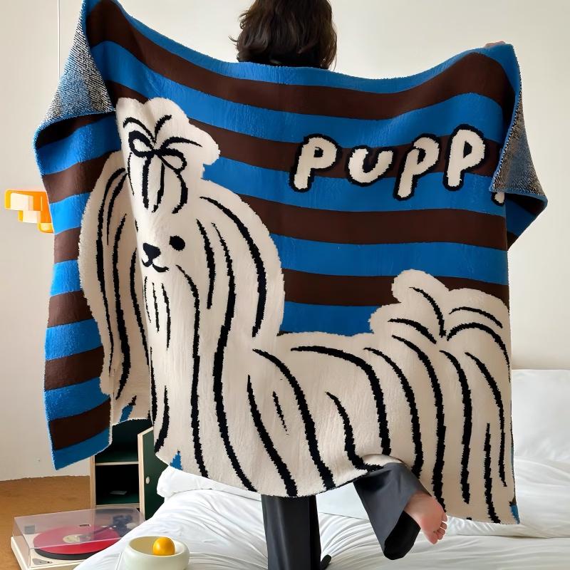 LISM Puppy Striped Half-Velvet Sofa Blanket