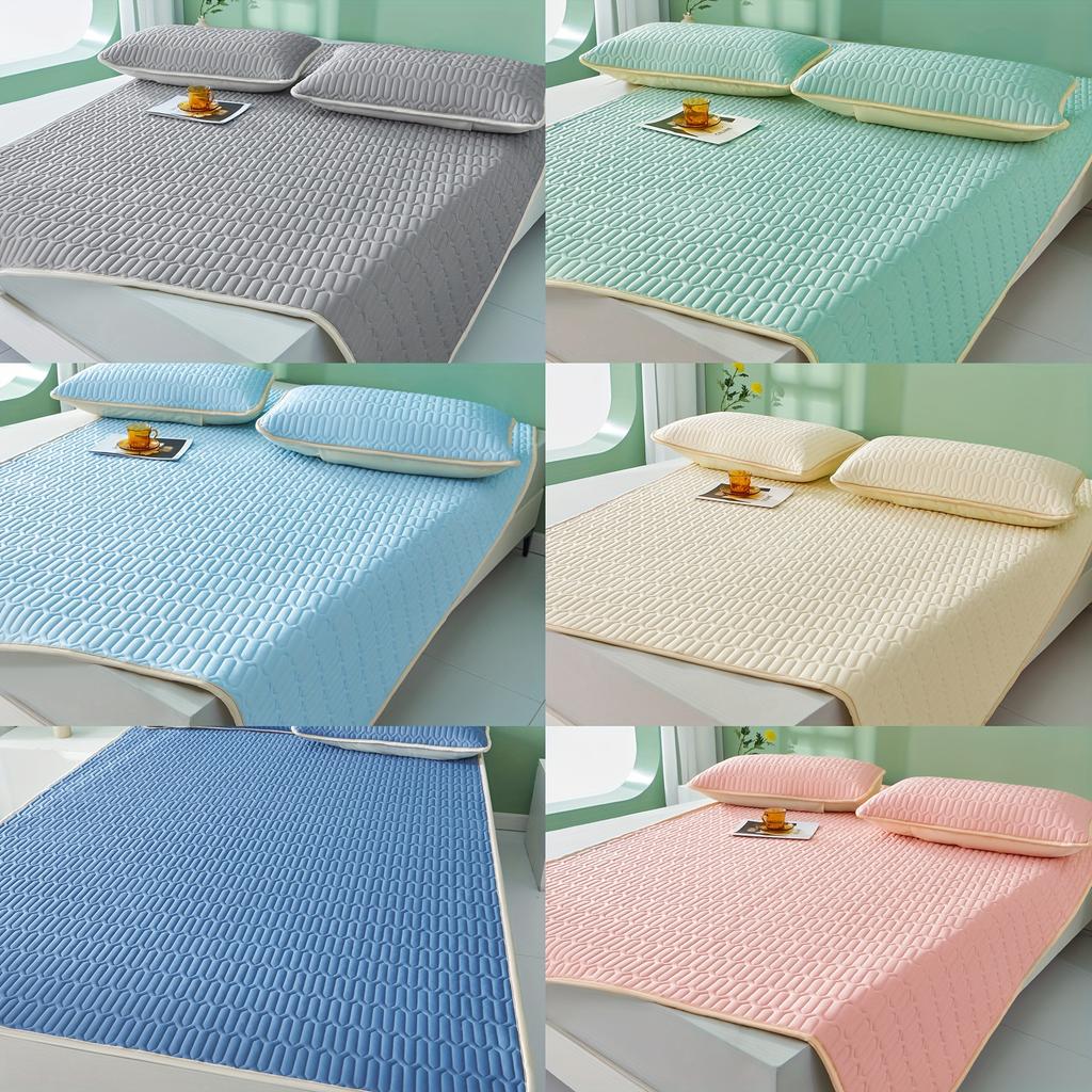 3pcs/set Latex Cooling Mattress Pad-Soft Friendly Foldable All-Season Bedding Breathable Quilted Design(1 mat and 2 pillowcases)