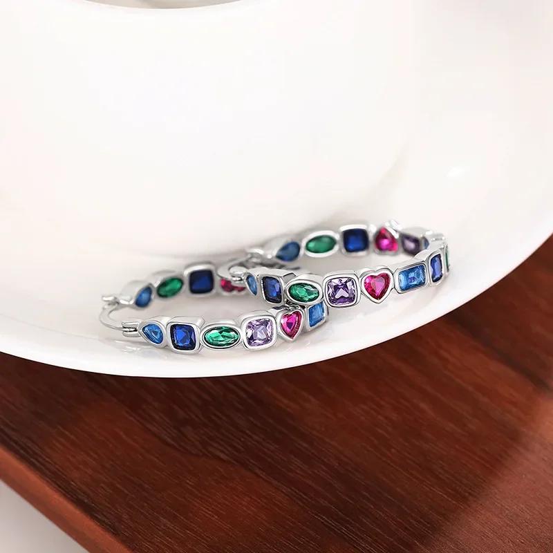 Nouvelles Boucles d'Oreilles Personnalisées en Zircon Coloré Pour l'Amour des Femmes, Mode Géométrique, Brillantes, de Niche, Personnalisées, Bijoux Simples