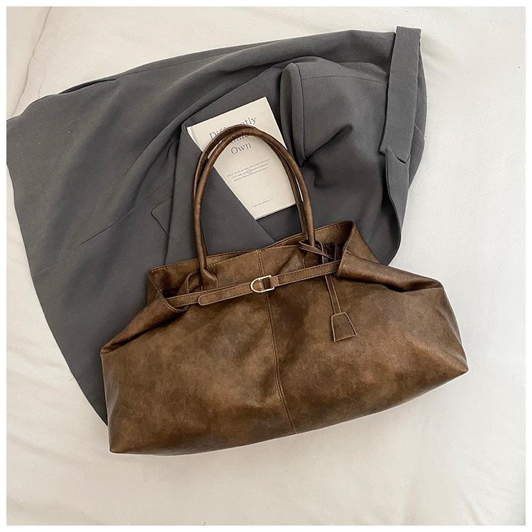 Large-capacity bag women's leisure 2025 summer new simple foreign style shoulder armpit bag commuter tote bag