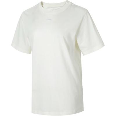 Üst Kıyafetler – T-shirtler