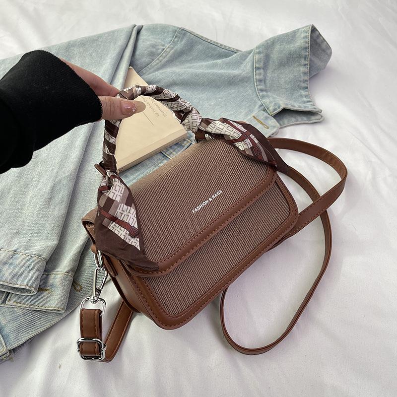 New fashion niche design silk scarf contrasting color flip bag portable shoulder messenger women's bag