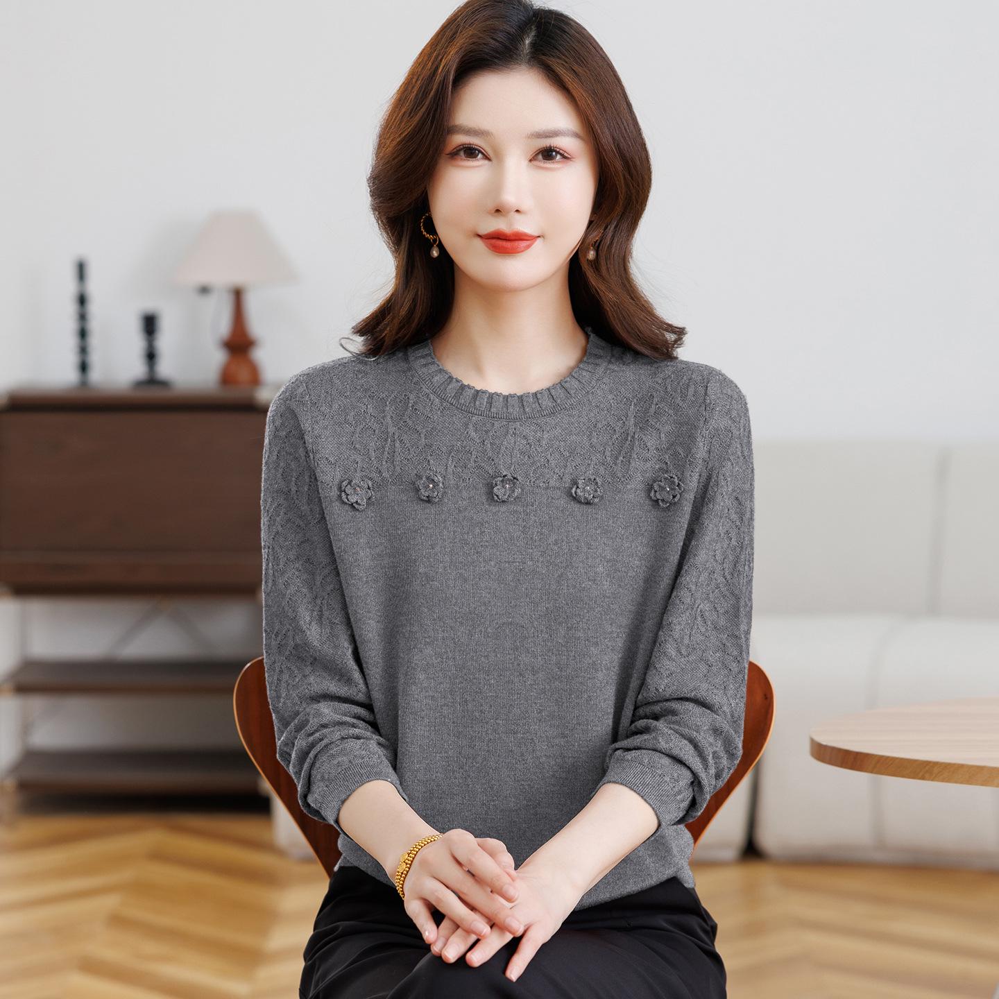 

Mom s Spring Wool Sweater: Women s Round Neck Long Sleeve Knitwear - 2026 Fashion Loose, Age-Reducing Thin Top for Spring/Summer 2XL (120-135 lbs) сірий колір