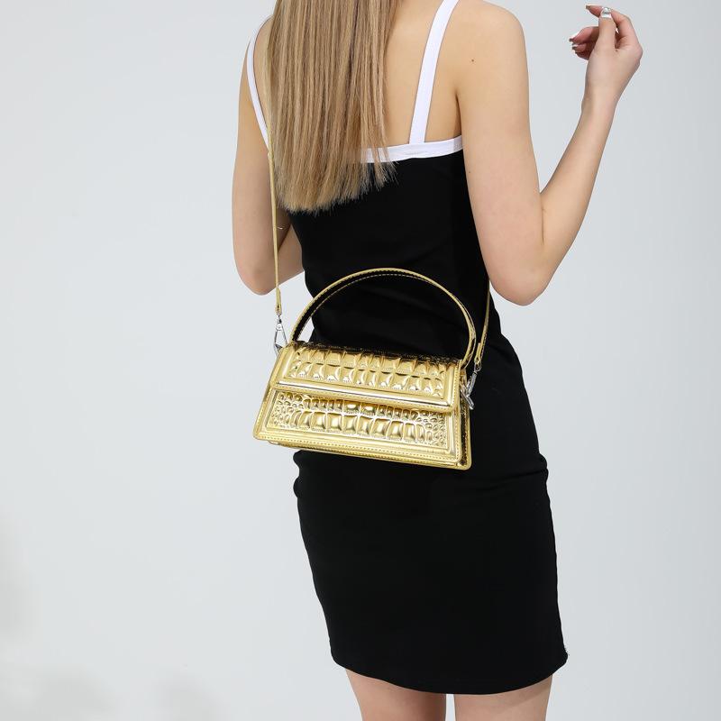 2025 winter new trend portable small square bag women's light luxury fashion simple casual shoulder messenger women's bag