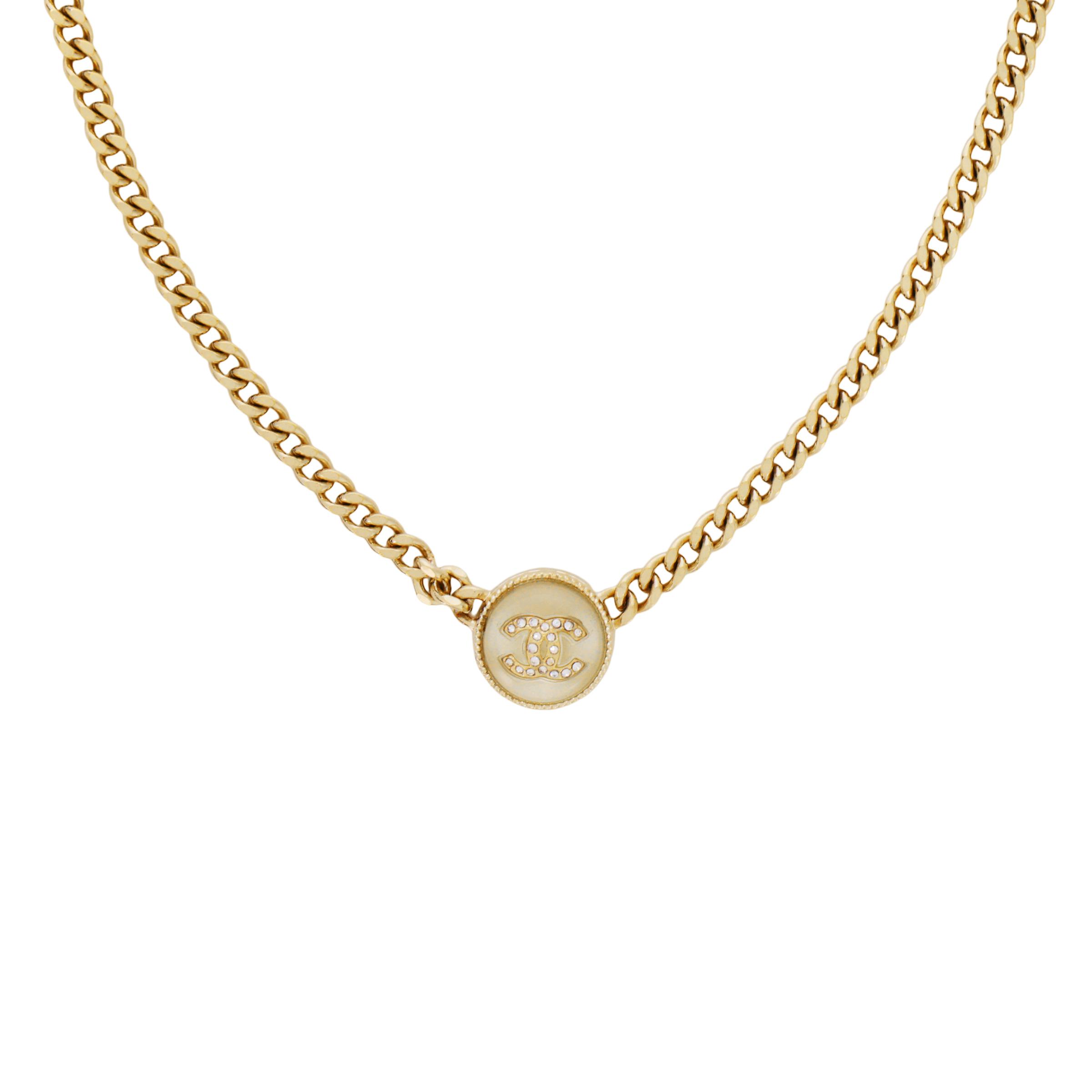 

Chanel Double C White Button Double C Gold Metal Necklace Women necklace AB7802-B07472-NG628 Gold,F